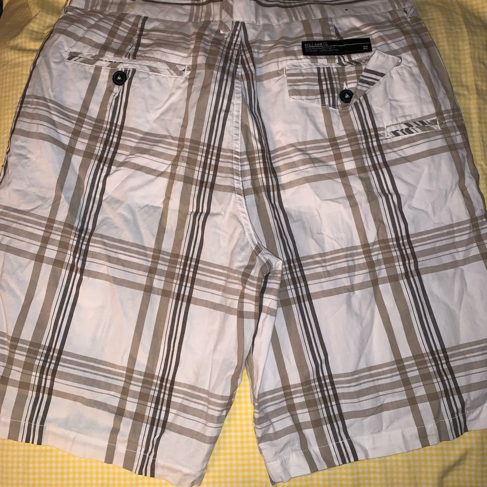Billa Bong men’s shorts - Picture 3 of 4